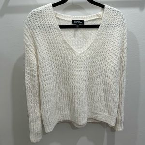 Express White chenille sweater v-neck long sleeve